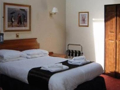 The Wensum Lodge Hotel เฟเกนแฮม ภายนอก รูปภาพ